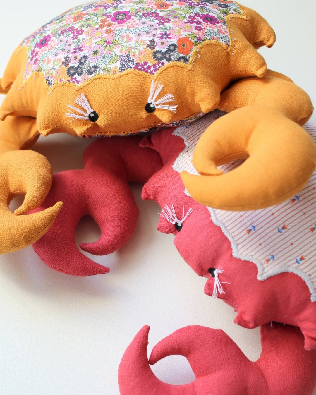 Patron couture PDF - Doudou à coudre - Crabe - Accessoire (A4) – Image 2